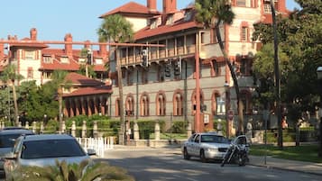 Estacionamento no local