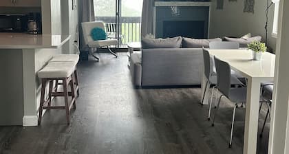 Excelente ubicación con vista al lago