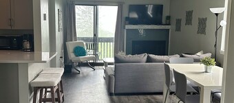 Great Location with Lake View