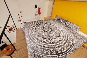 1 bedroom, iron/ironing board, free WiFi, bed sheets - Funky Flat (Sofia)
