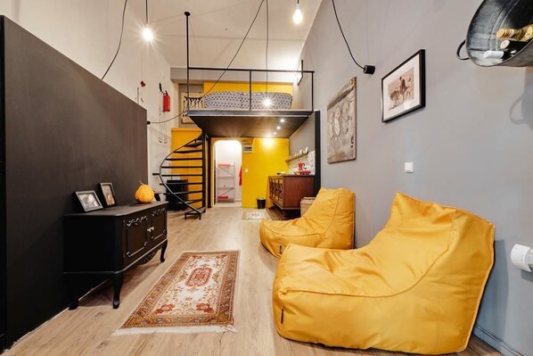 Funky Loft Apartment | Living area - Funky Flat (Sofia)