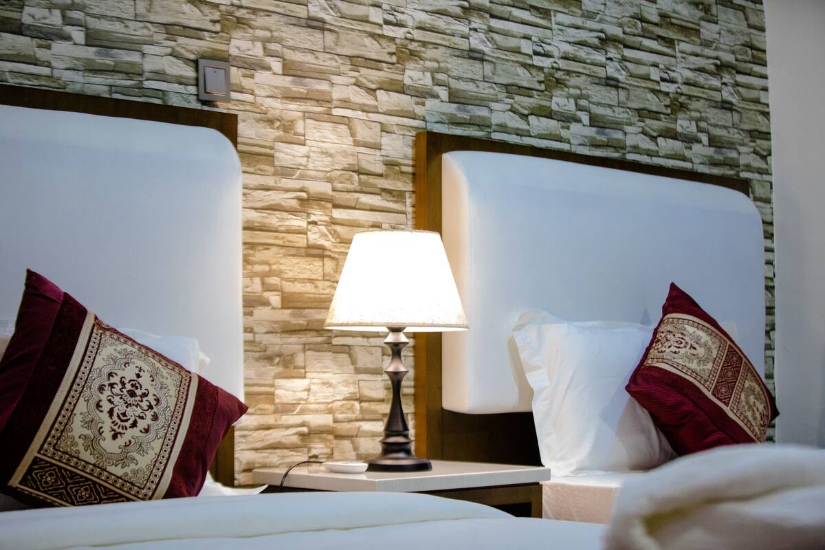 minibar, in-room safe, desk, laptop workspace