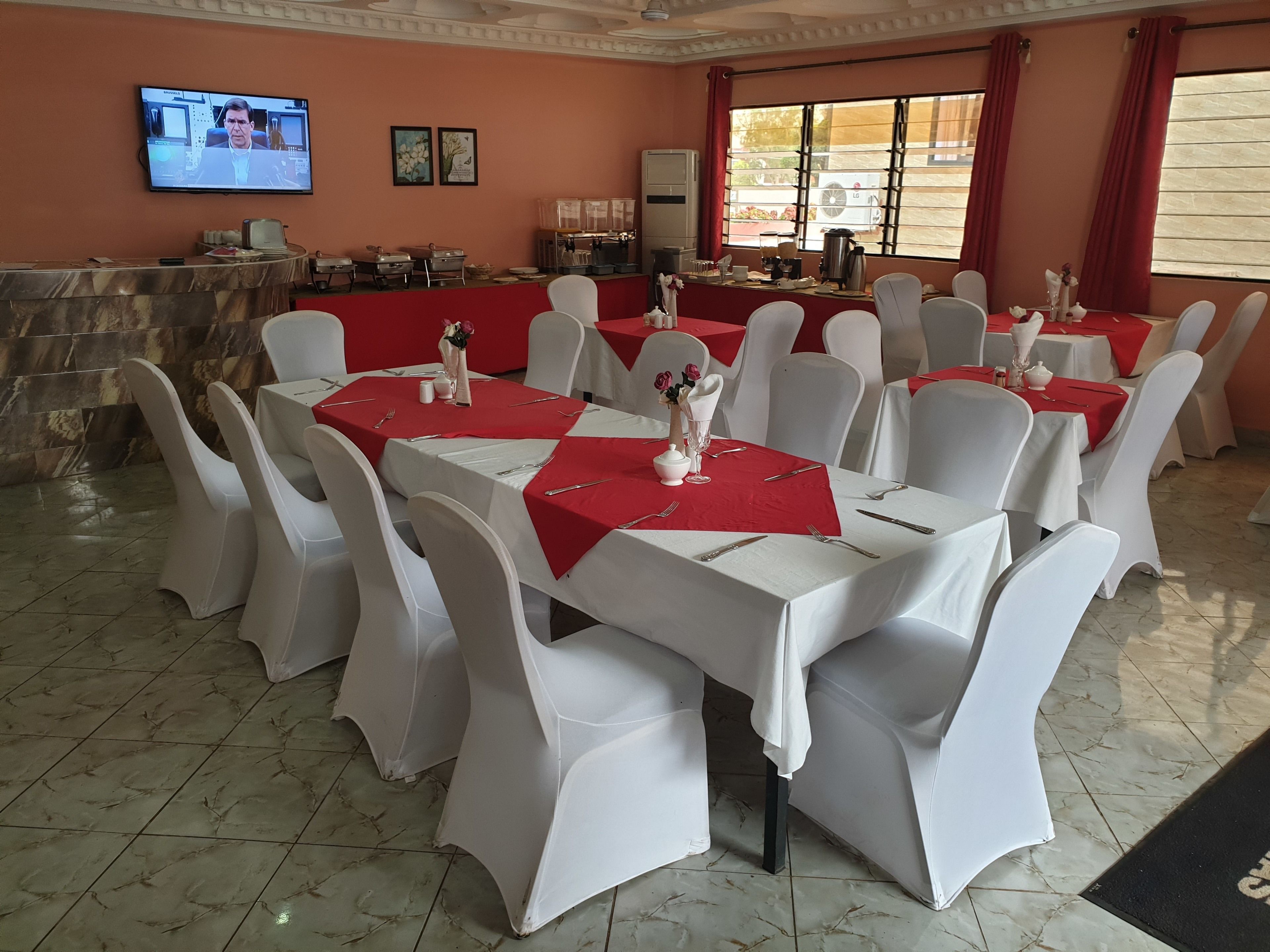 Desayuno de autoservicio incluido todos los días 