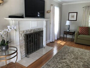 Interior - The Reeves Mansion near Beverly Hills (Los Angeles)