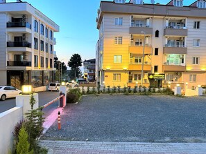 Parking gratuit, parking avec voiturier