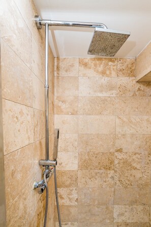 Basic Apartment, 1 Bedroom | Bathroom shower - My Serviced Space - Battersea 1A (London)