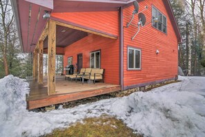Terrace/patio - Shelburne Studio Cabin w/ Spring-Fed Pool! (Shelburne)