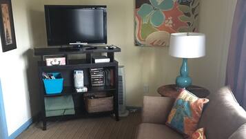 Smart TV, reproductor de DVD y libros