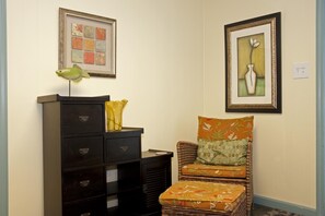 Interior - Eagles Nest Carriage House In Bluffton on Mi Back Dune Lake (Muskegon)