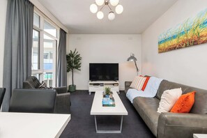 TV, Netflix, streaming services, offices