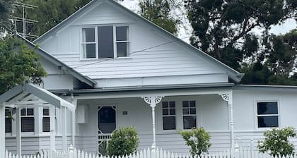 Inverloch - Willow Cottage (inclusief linnengoed en handdoeken)