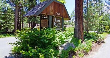 Lake Forest Glen Townhome at End of Cul-de-Sac #40