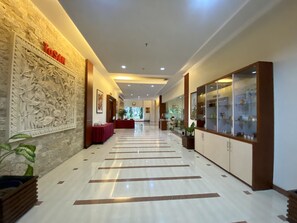 Business centre - Hotel Tosan Solo Baru (Baki)