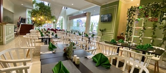 Hotel Tosan Solo Baru