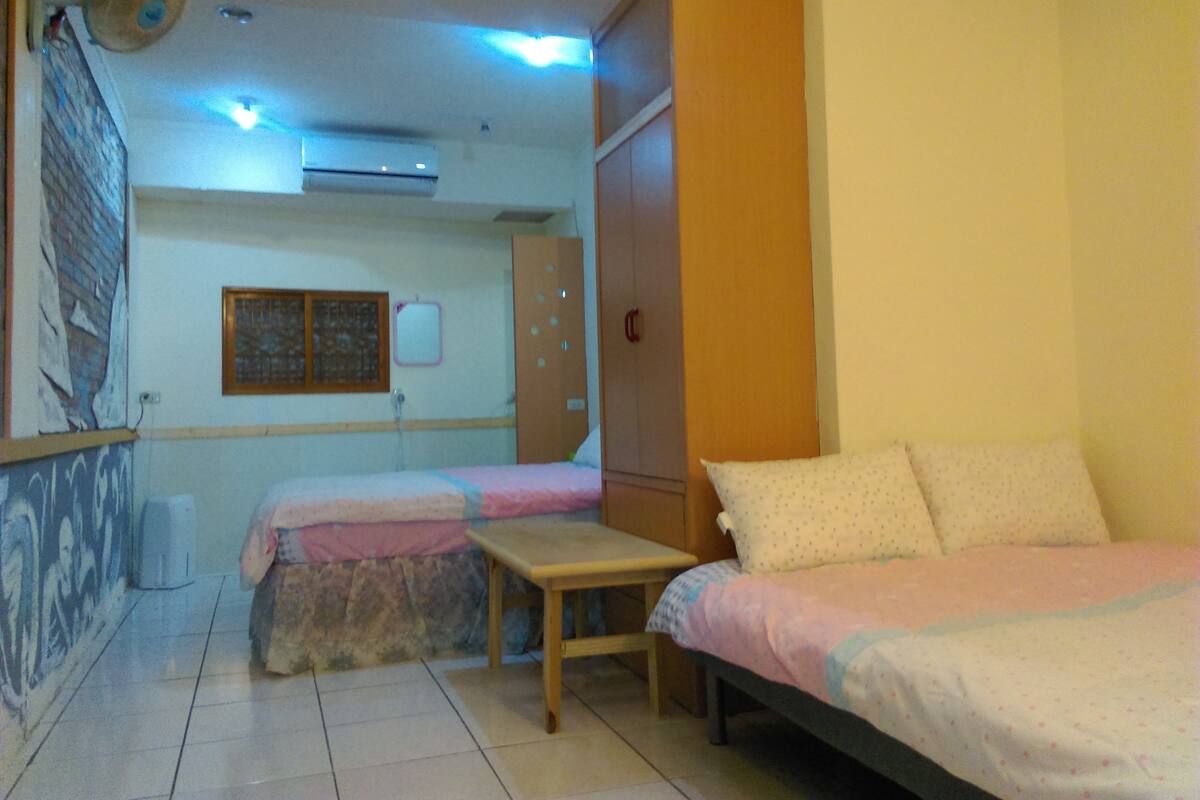 Desk, blackout curtains, rollaway beds, free WiFi