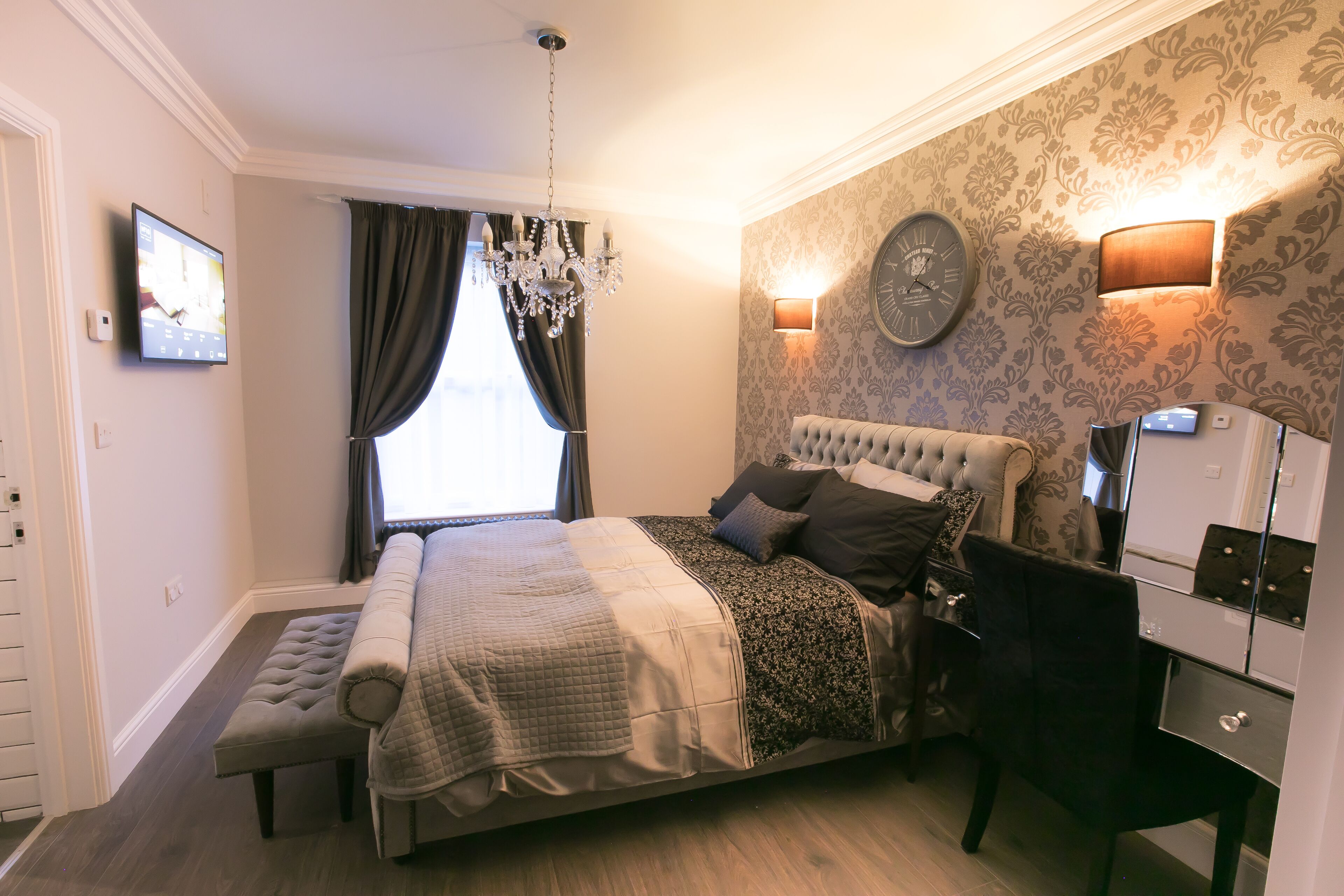 1 bedroom, desk, iron/ironing board, free WiFi