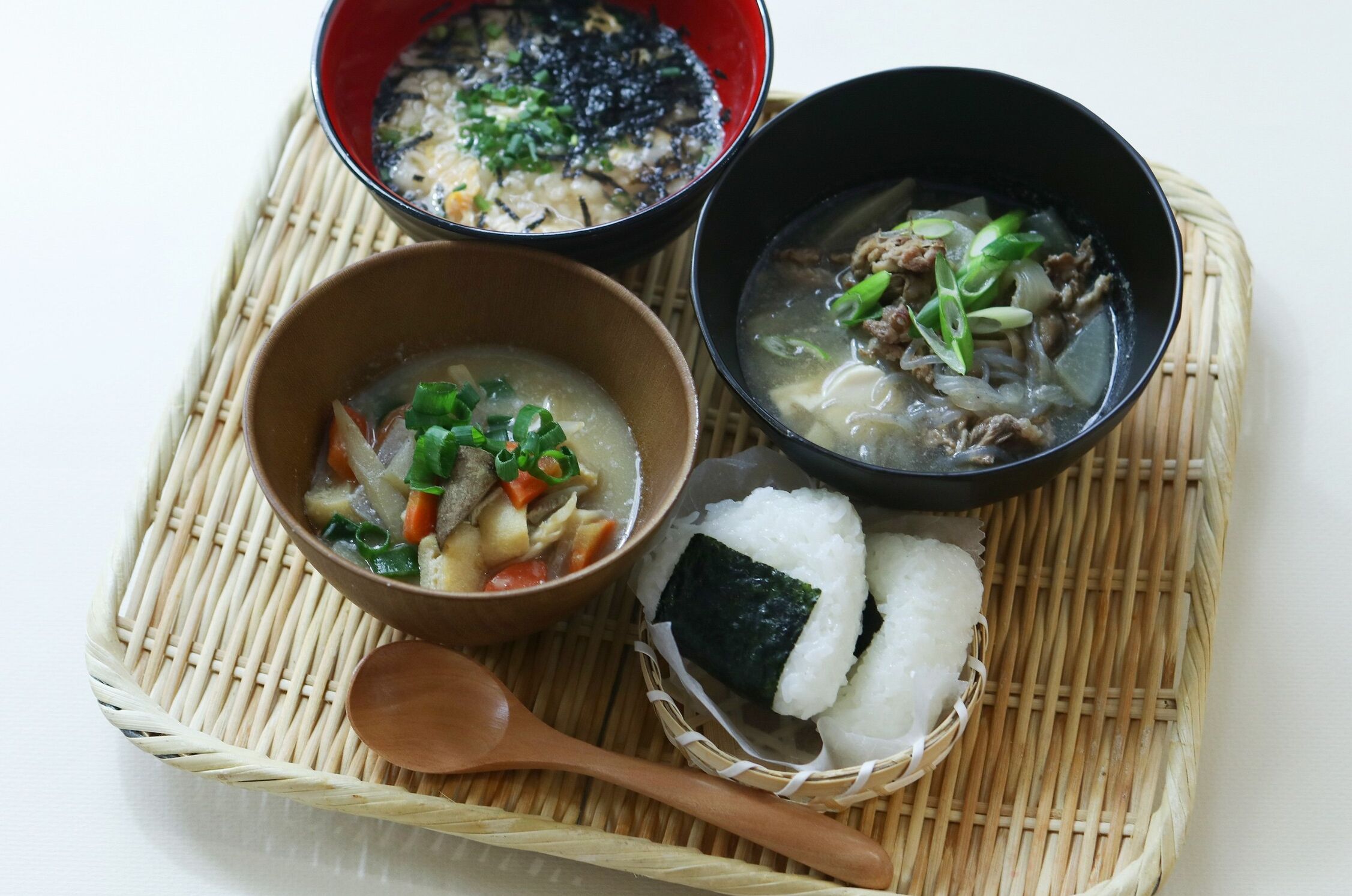 daily cooked-to-order breakfast (jpy 1400 per person)