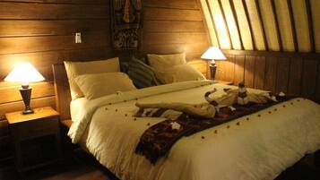 Minibar, Schreibtisch, Zustellbetten