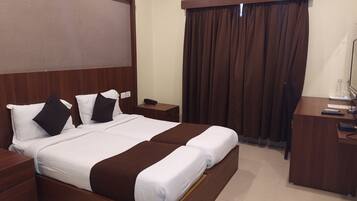 Deluxe Twin Room, 1 Bedroom, City View | 1 bedroom, Egyptian cotton sheets, premium bedding, down comforters
