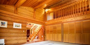 Cottage, niet-roken (Grace 2-15 people) | Donsdekens, beddengoed