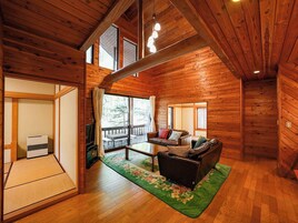 [Private Cottage] Arrietty for 1-6 people, Non Smoking | Living area | TV