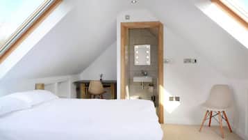 1 bedroom, desk, iron/ironing board, travel crib