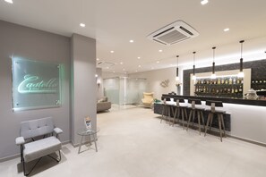 Lobby - Castello Hotel (Patras)