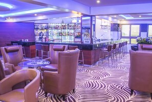 Lobby lounge - The Ole-Ken Hotel (Nakuru)