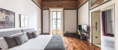 Royal-Suite | 1 Schlafzimmer, hochwertige Bettwaren, Minibar, Zimmersafe