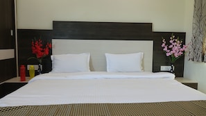 Rollaway beds, free WiFi