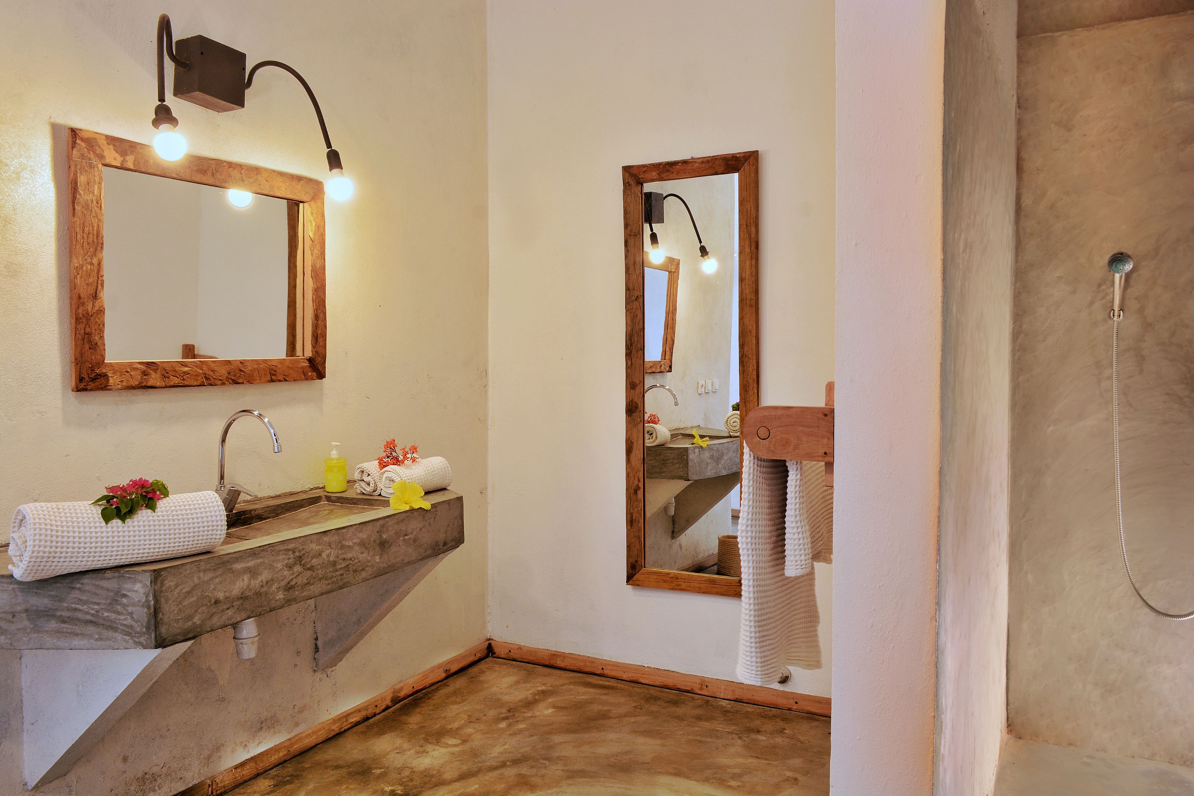duplex | bathroom | shower, free toiletries, hair dryer, towels