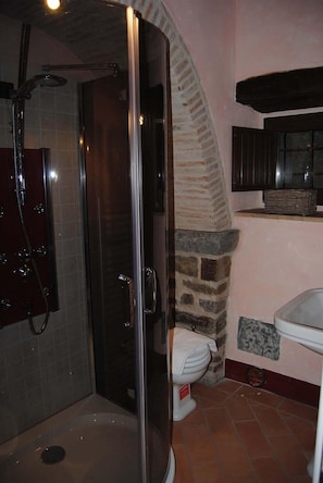 Apartment, 2 Bedrooms (Mangiatoia) | Bathroom