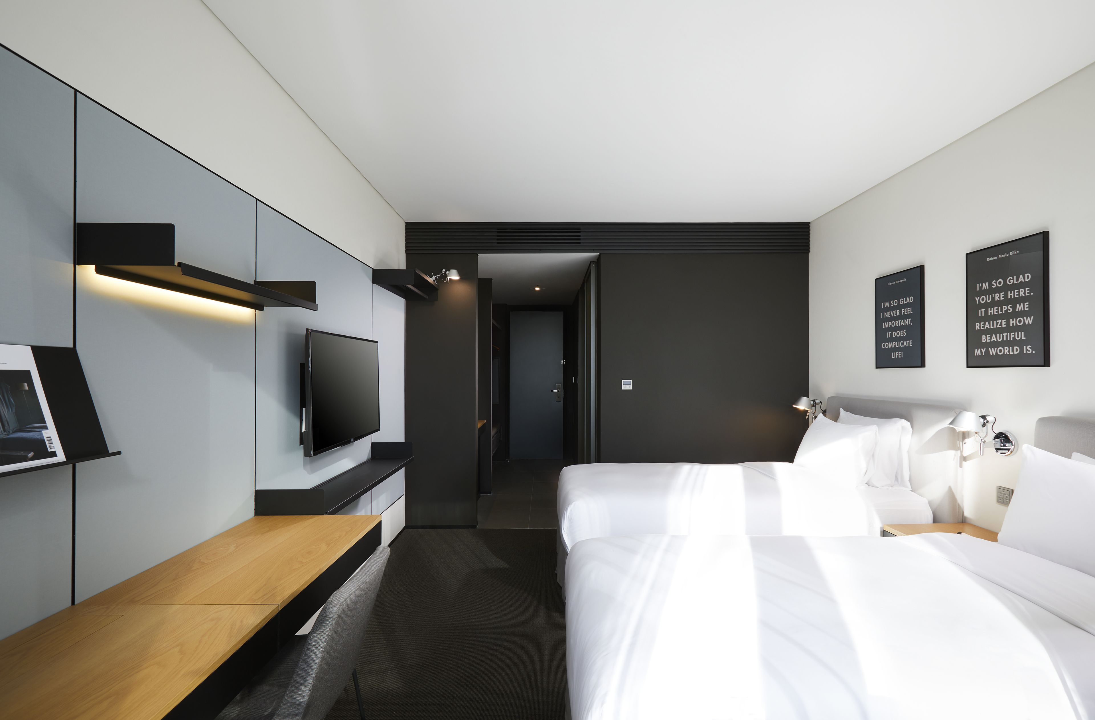 premium bedding, in-room safe, desk, blackout curtains