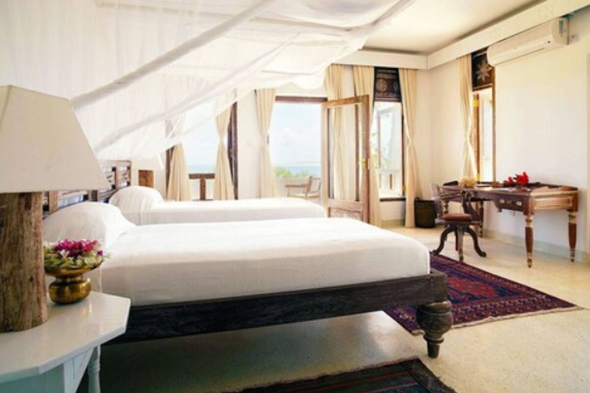 1 bedroom, premium bedding, minibar, in-room safe