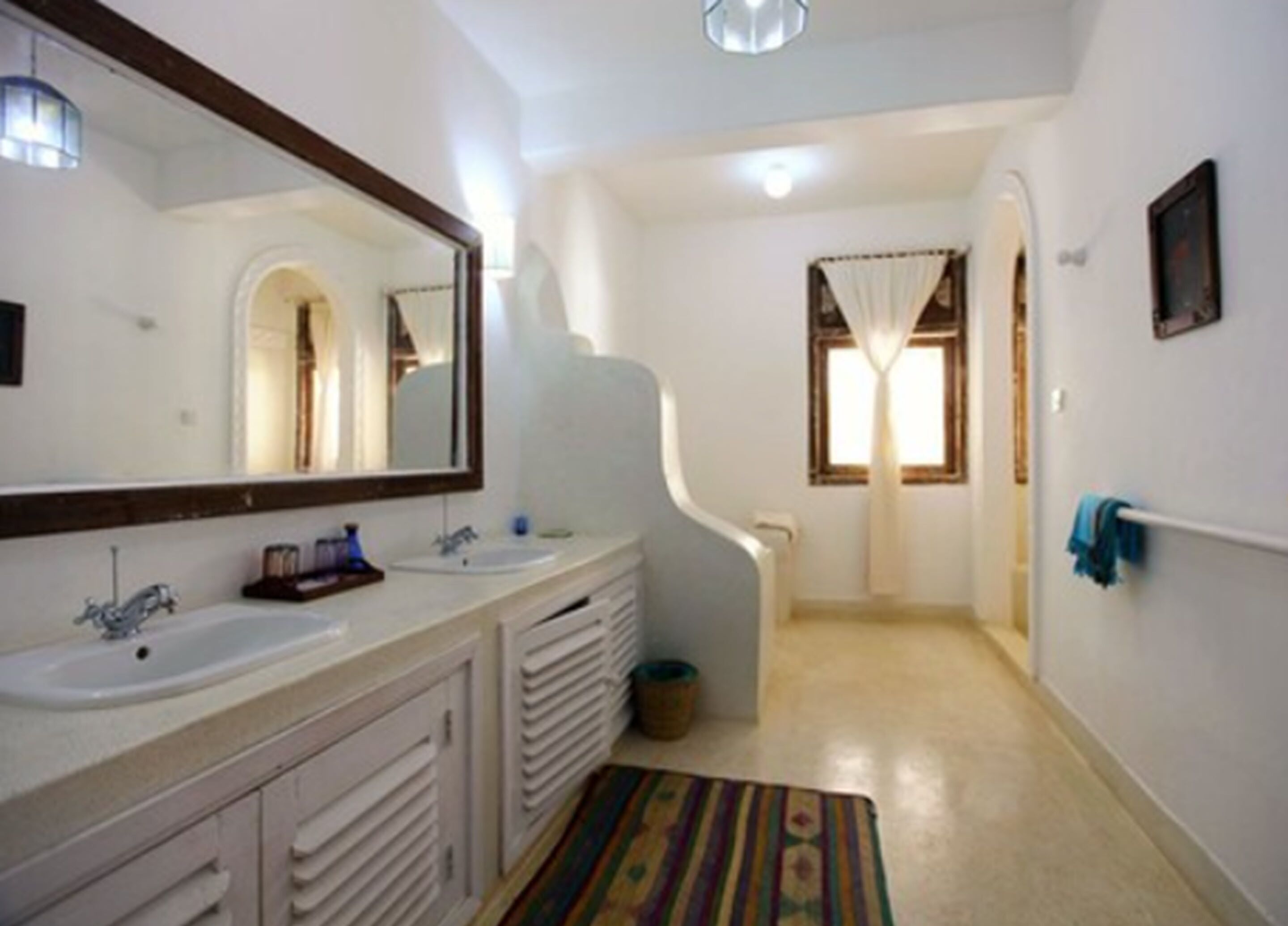 shower, free toiletries, hair dryer, bathrobes