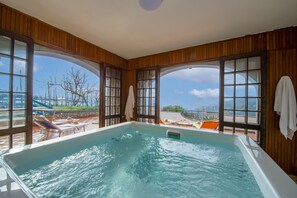 Interior - Elegant & Panoramic Villa with Sea View Solarium (Furore)