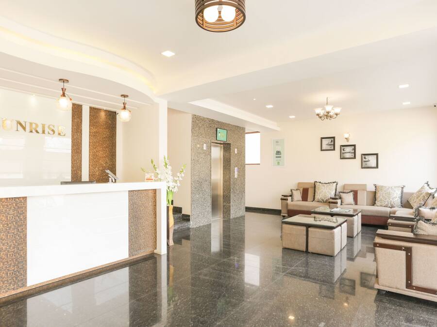 Área de estar no saguão