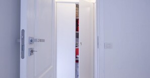 Family Room | Room amenity - La Valle Delle Ferriere (Amalfi)