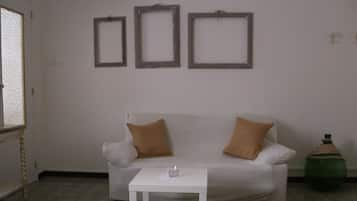 1 habitación, artículos del minibar gratis y escritorio