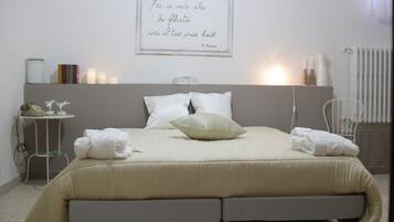 Comfort Triple Room | 1 bilik tidur, item bar mini percuma, meja, katil lipat simpan/tambahan