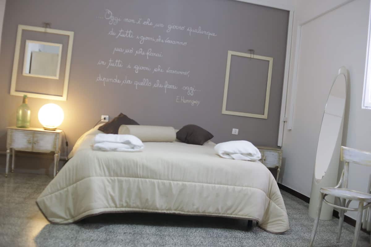 Suite, Balcony