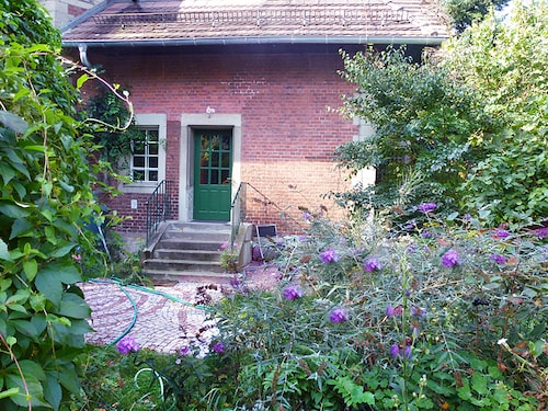 Cy Twombly - Villa-Hufeland in Berlin, ruhig, 25 Min. mit S-Bahn ins Zentrum