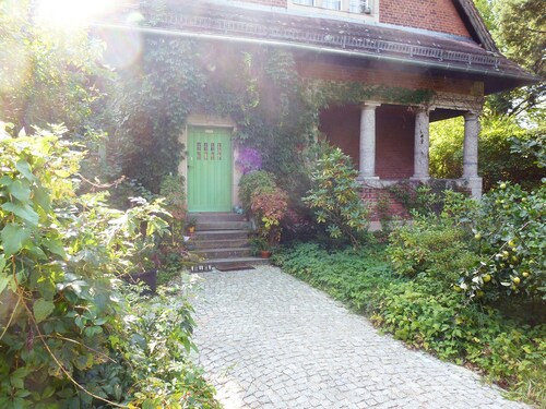 Cy Twombly - Villa-Hufeland in Berlin, ruhig, 25 Min. mit S-Bahn ins Zentrum