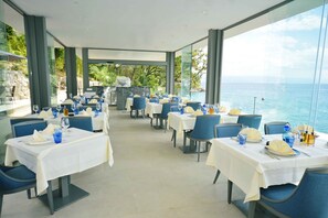 Frühstück, Mittagessen und Abendessen