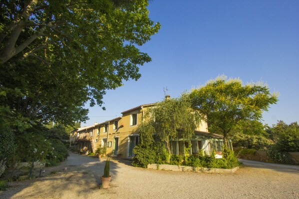 Front of property - Domaine Sainte Marie Des Ollieux (Montseret)