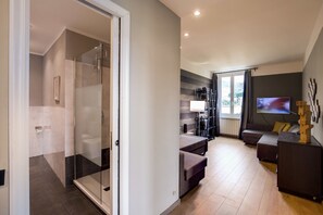 Apartment, 1 Bedroom | Living area
