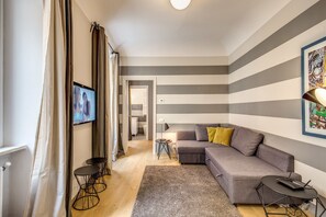 Apartment, 2 Bedrooms | Living area | Smart TV - Cinque Terre Decor (La Spezia)