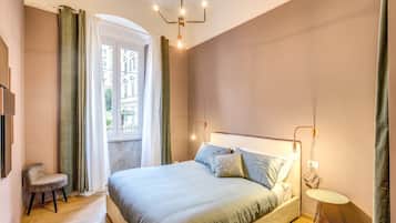 Apartment, 4 Bedrooms | 4 bedrooms, iron/ironing board, free WiFi, bed sheets