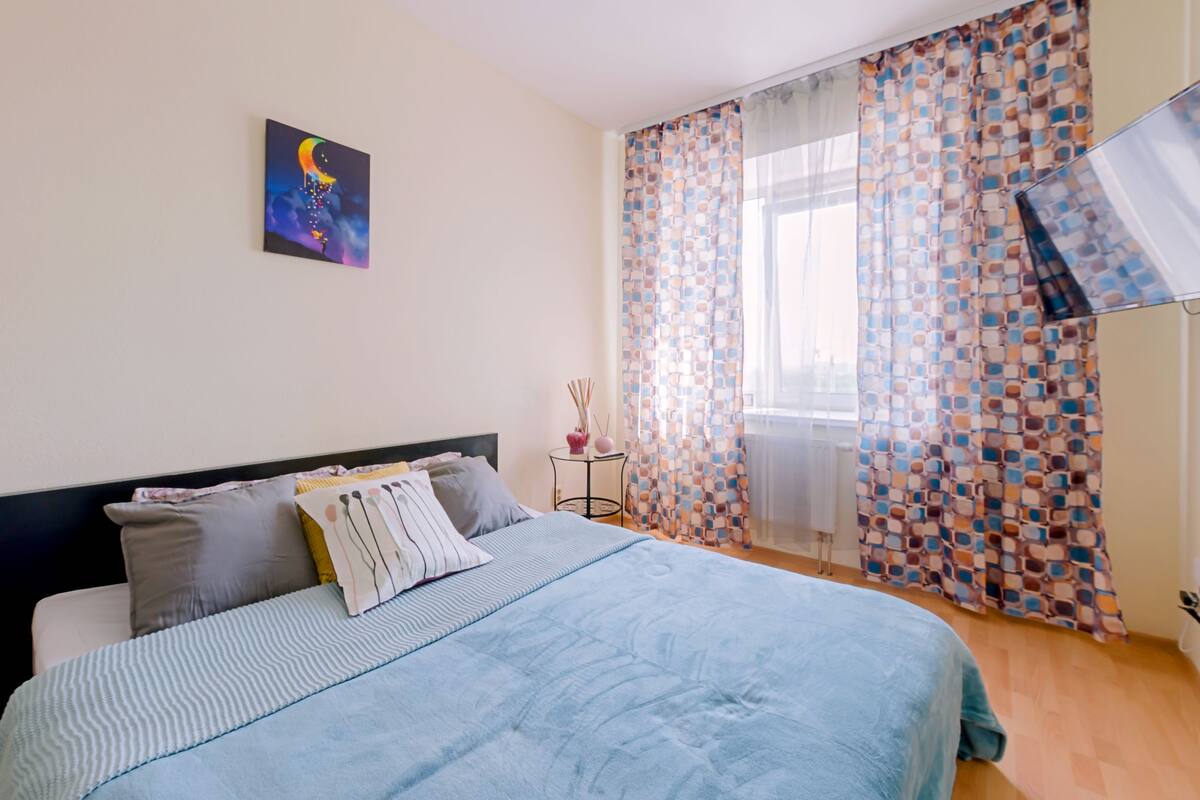 Individually furnished, desk, blackout curtains, iron/ironing board