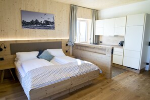 Premium bedding, desk, free WiFi - Ölerhof (Haag am Hausruck)
